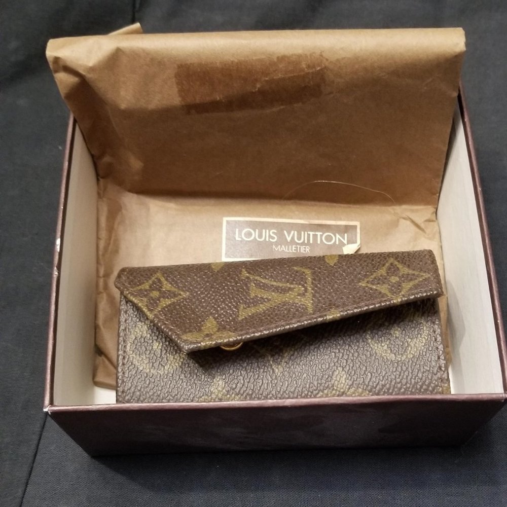 vintage Louis Vuitton  Bifold Key case